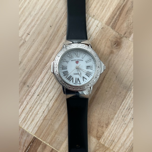 Swiss Legend Diamonds Ladies Watch Pearl Dial Date Window Poly Strap IOB - Picture 7 of 15